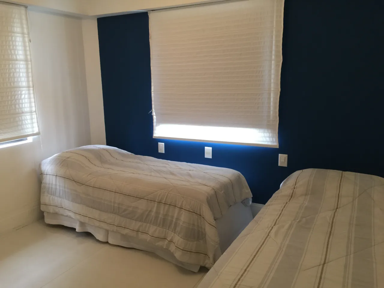 Furnished apartment with 2 bedrooms and open kitchen — photo 10