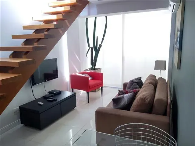 Furnished 1-bedroom apartment with an outdoor pool — photo 11