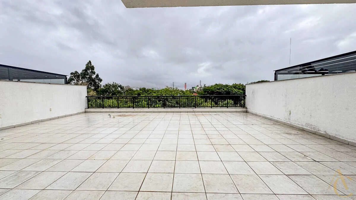 Rental apartment with 2 en-suite bedrooms and 243 m² — photo 15