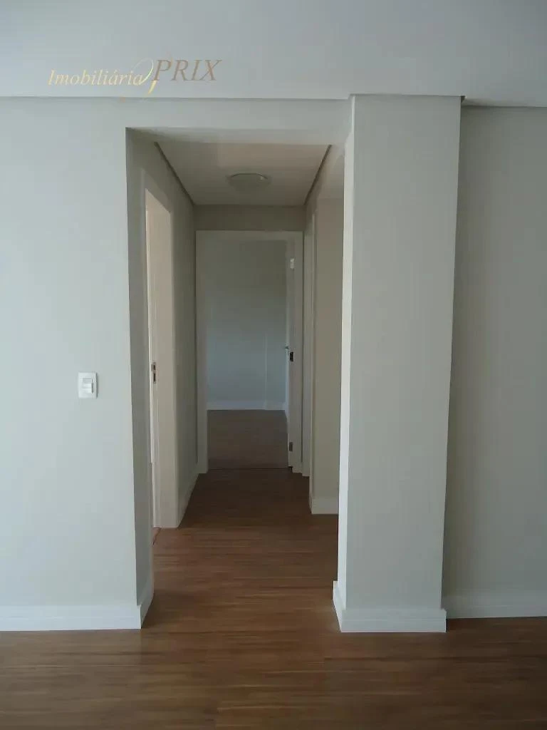 Apartamento, 60 m², com piso de madeira ou laminado — photo 9