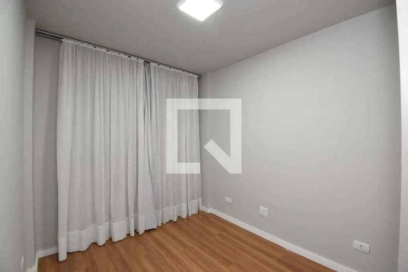 Home office in a 2-bedroom apartment, 71 m² — photo 9