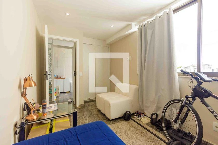 Furnished 185 m² apartment with 3 bedrooms and balcony — photo 20