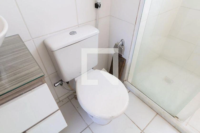 Apartamento para aluguel com 2 quartos e 1 banheiro — photo 8