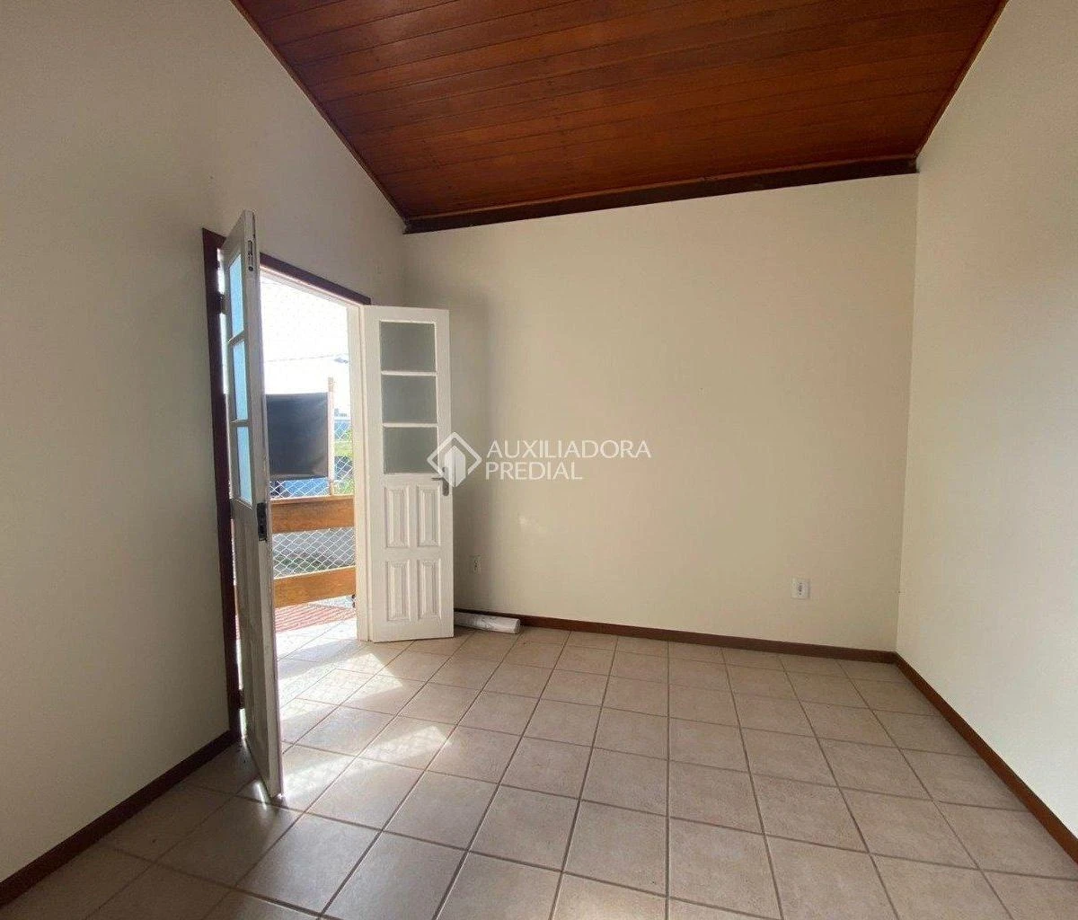 Casa de 4 dormitorios con balcón gourmet en Florianópolis — photo 22