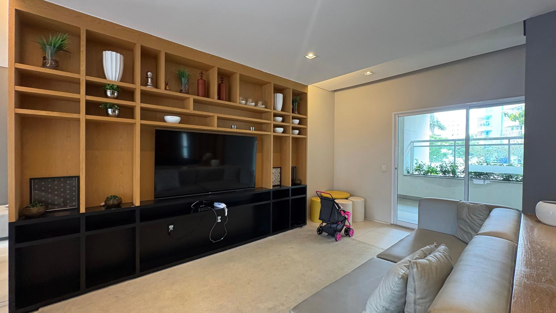 Water view in a 3-bedroom apartment, 85 m² — photo 42