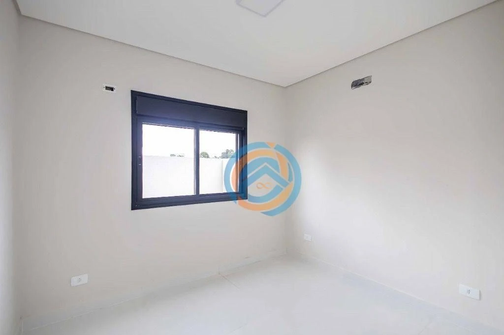 Будинок: 3 спальні, 2 з власною ванною кімнатою, 167 м² — photo 21