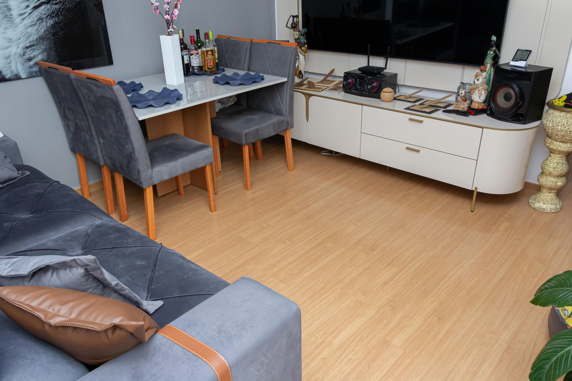 Furnished 2-bedroom apartment with gas open kitchen — photo 6