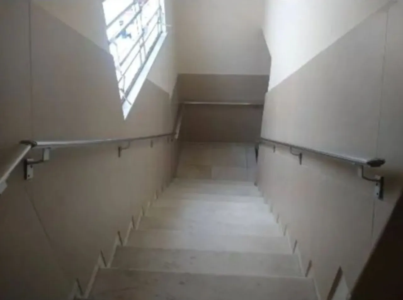 2-bedroom apartment, 100 m² — photo 17