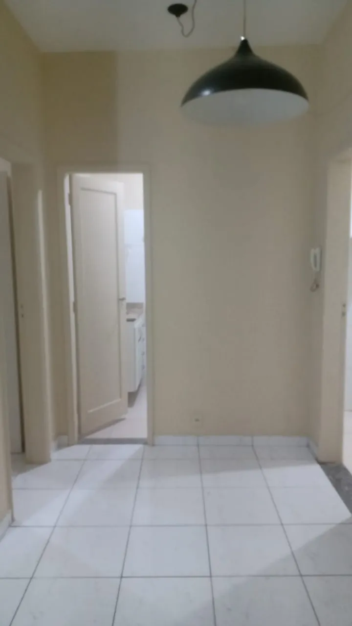 1-bedroom apartment with a glass shower enclosure — photo 12
