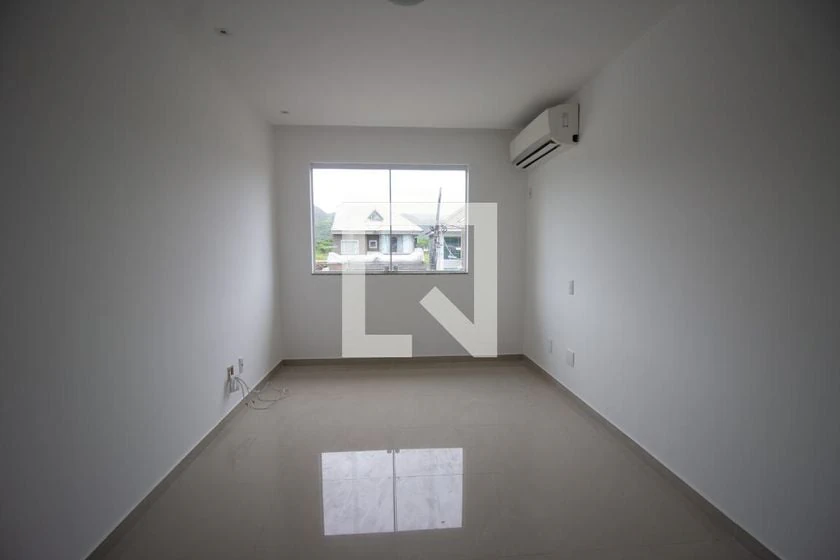 Casa de 4 quartos com closet, Recreio dos Bandeirantes — photo 17