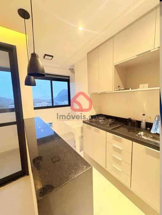 3-bedroom apartment with balcony and private BBQ — photo 12