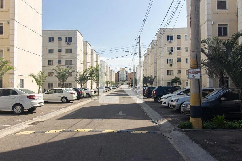 Apartamento de 2 quartos em condomínio com piscina — photo 29