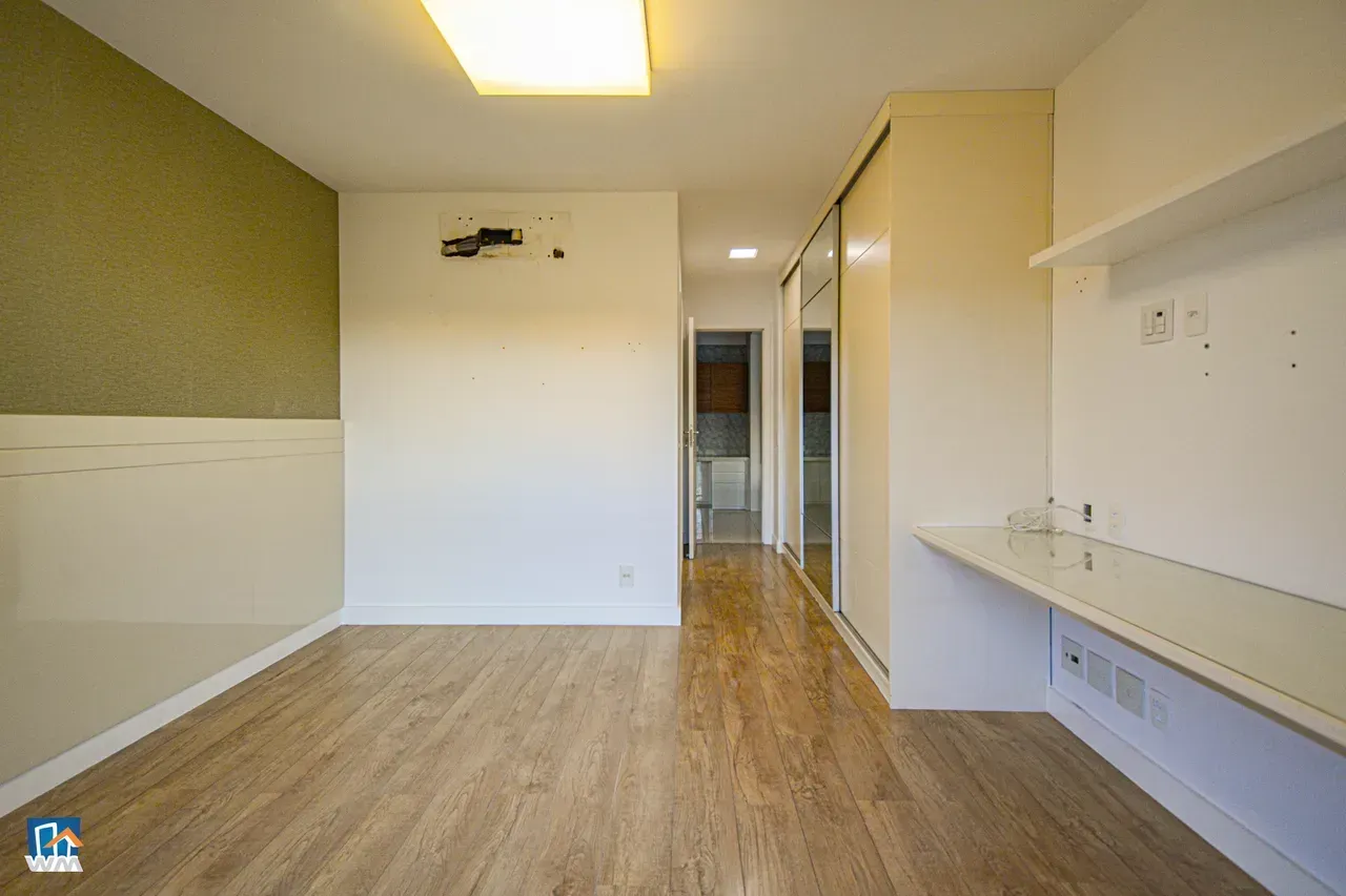 4-suite apartment 260 m² with 2 parking spaces — photo 17