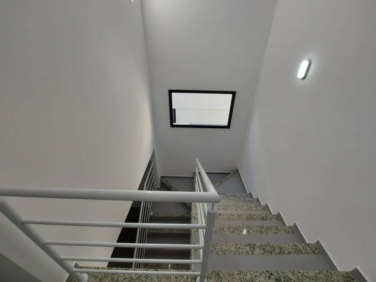 House with 3 en-suite bedrooms and 155 m² — photo 38