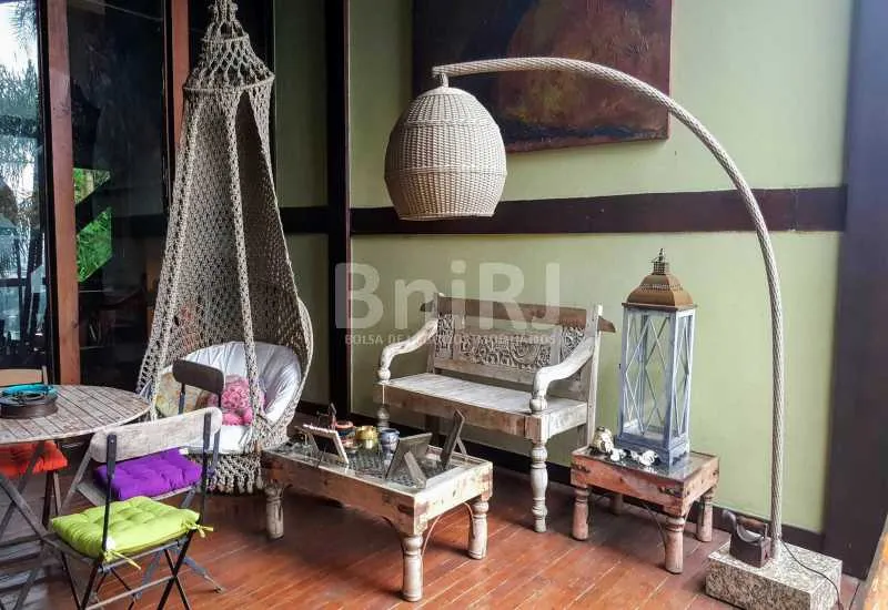 Furnished house with 5 bedrooms and 5 bathrooms — photo 14