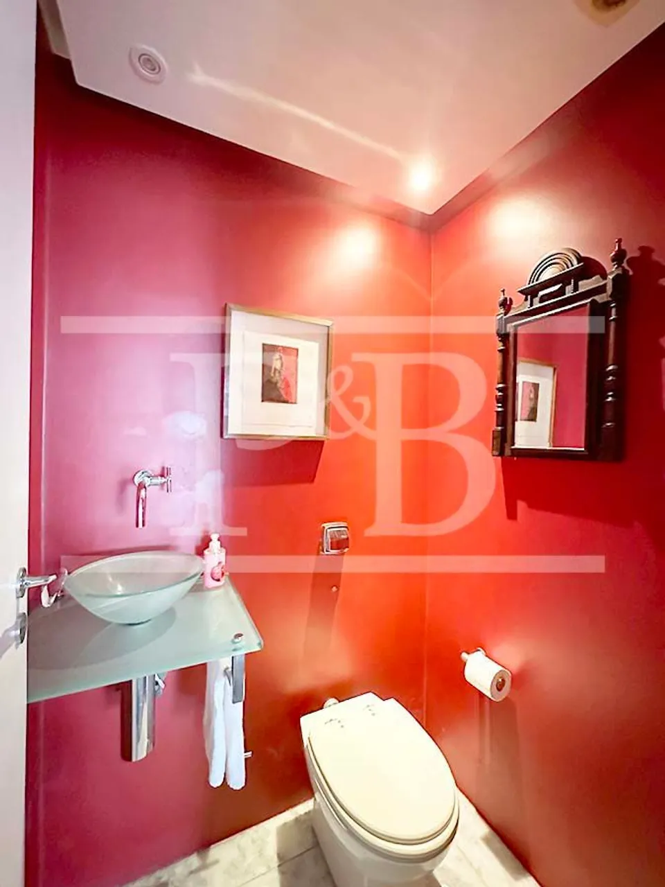 4-bedroom apartment with 200 m² and 2 parking spots — photo 19