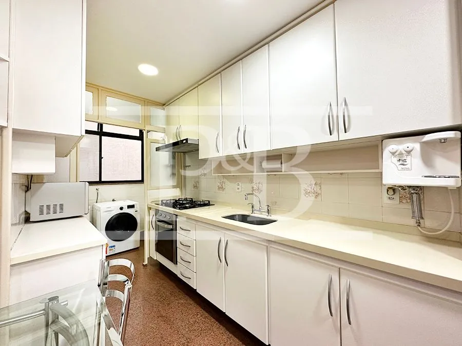 3-bedroom apartment with 176 m² and 2 parking spaces — photo 25