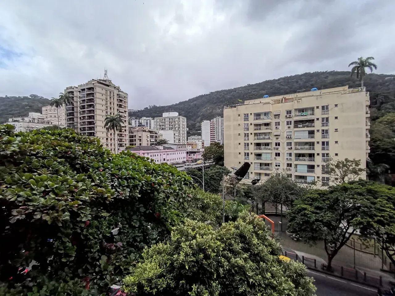 Apartamento para alugar com 120 m², 3 quartos e 3 banheiros — photo 14