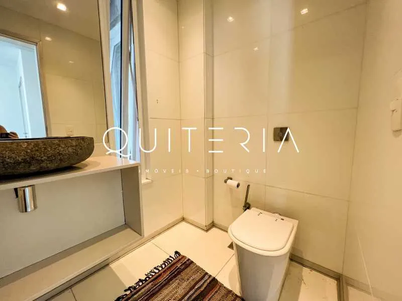 Furnished house with 5 en-suite rooms and 918 m² — photo 27