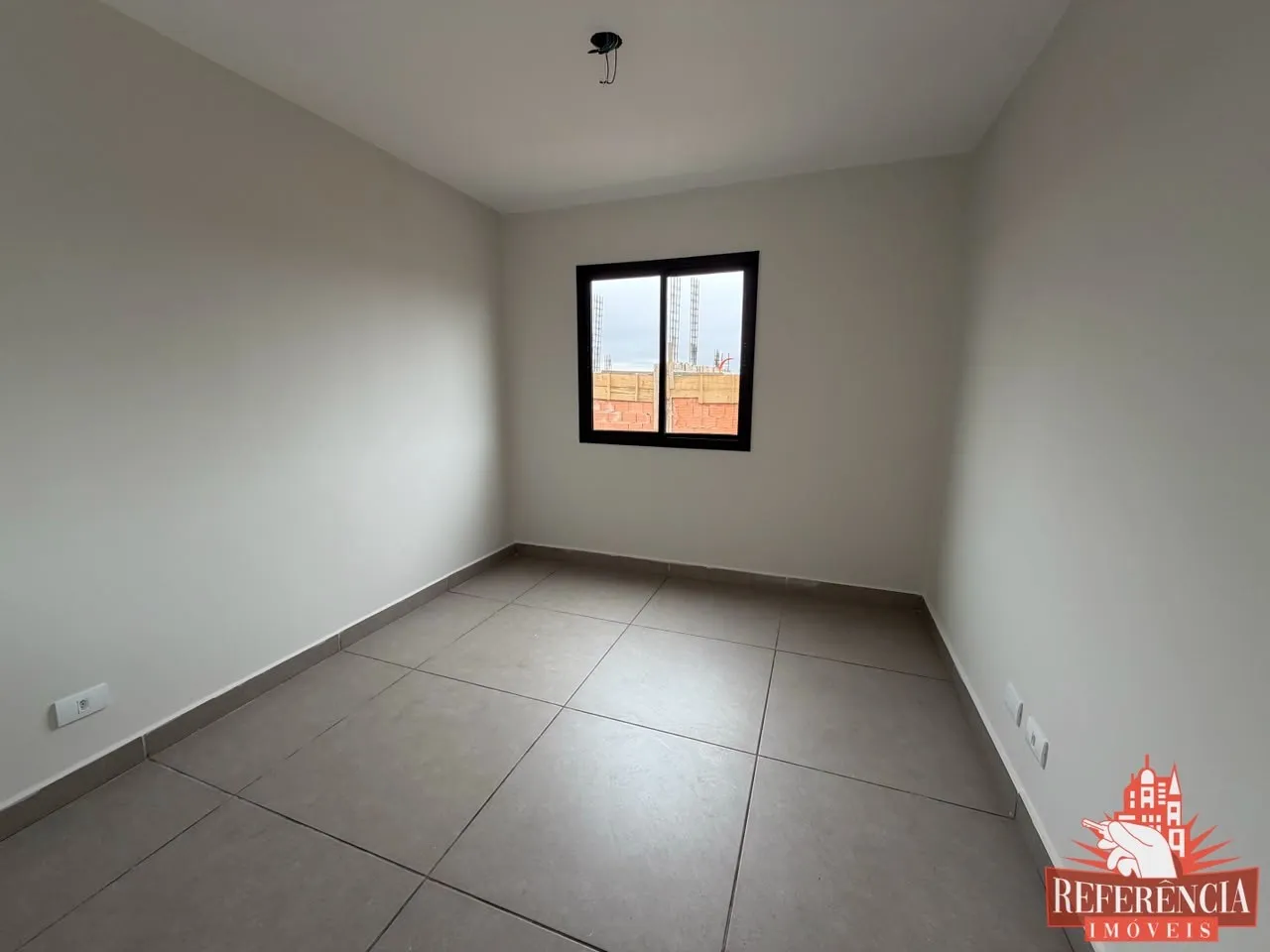 Condominium house with 3 bedrooms and open-plan kitchen — photo 16