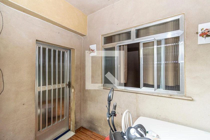 Casa com varanda, 2 quartos e 50 m² — photo 32