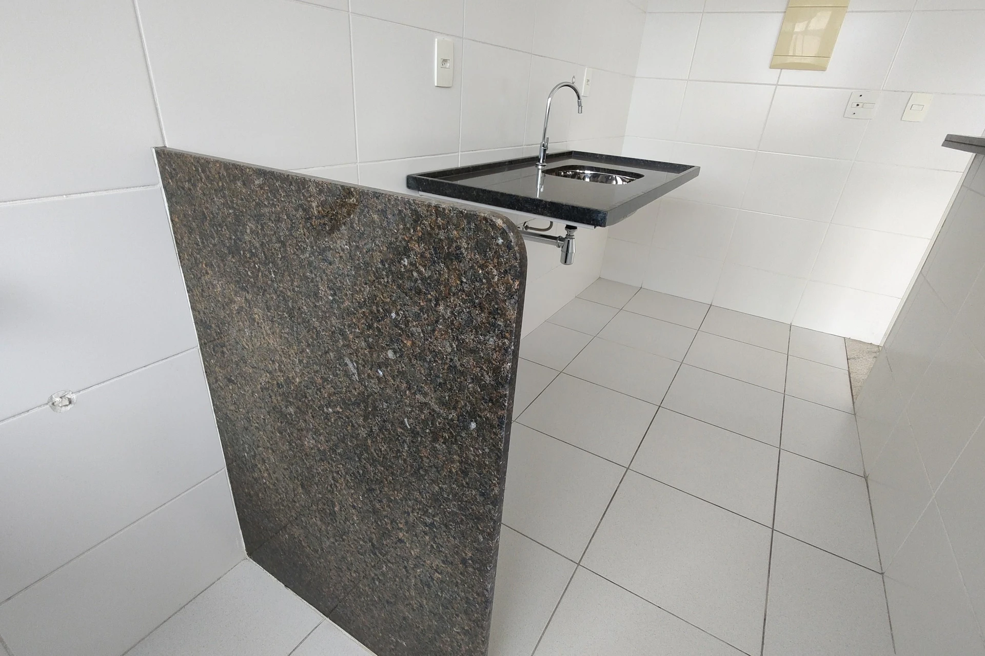 Apartamento de 2 quartos com piscina no condomínio — photo 53