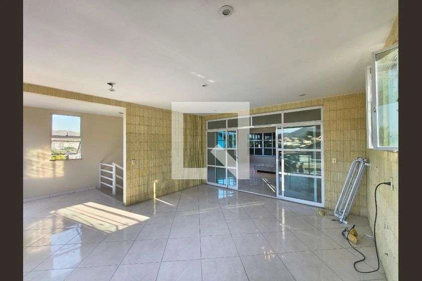 Condo house with 3 bedrooms and 180 m² — photo 7
