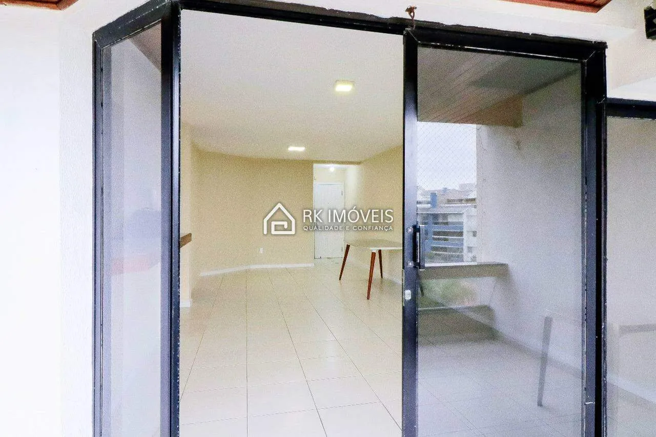 Rental apartment with 3 bedrooms and a balcony — photo 17