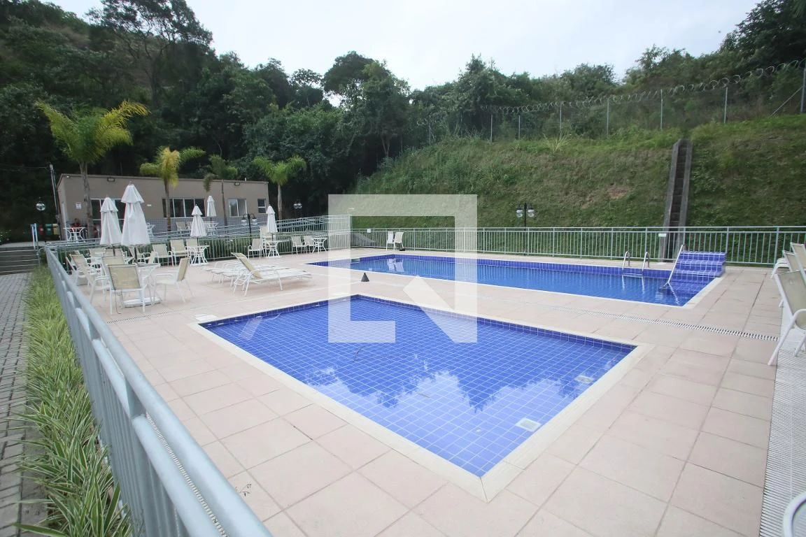 Apartamento com 2 quartos e cozinha fechada — photo 9