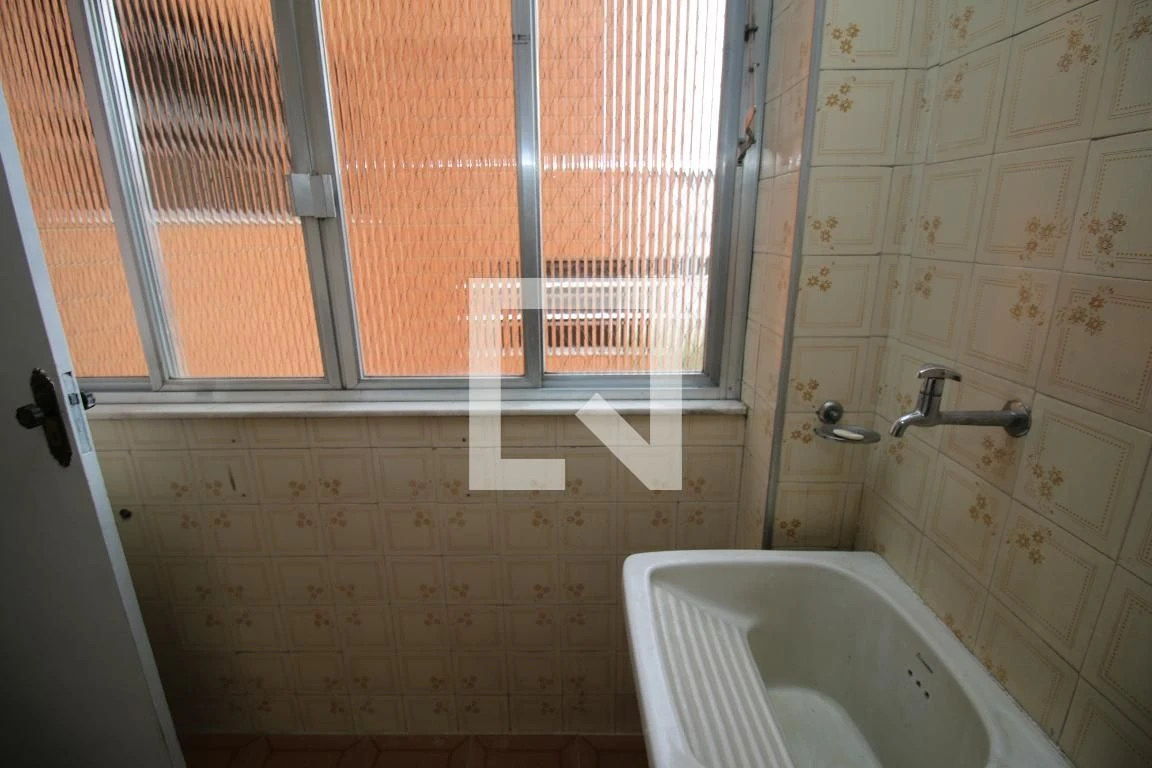 Rental apartment with 3 bedrooms and a balcony — photo 31