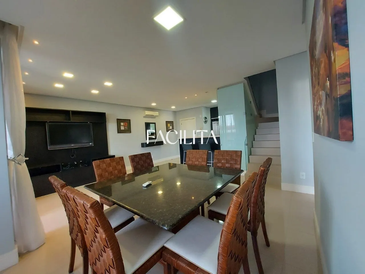 Меблированный дуплекс-пентхаус с 4 спальнями и 245 м² — photo 14