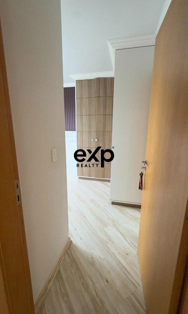 2-bedroom apartment with a home office — photo 15
