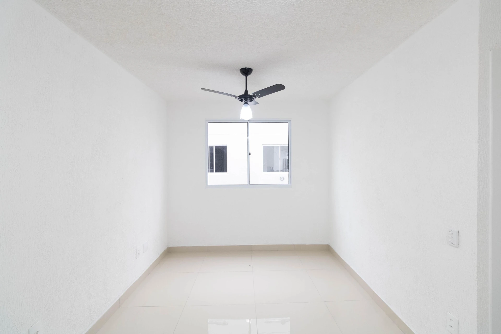 2-bedroom apartment with 1 bathroom and no parking — photo 20