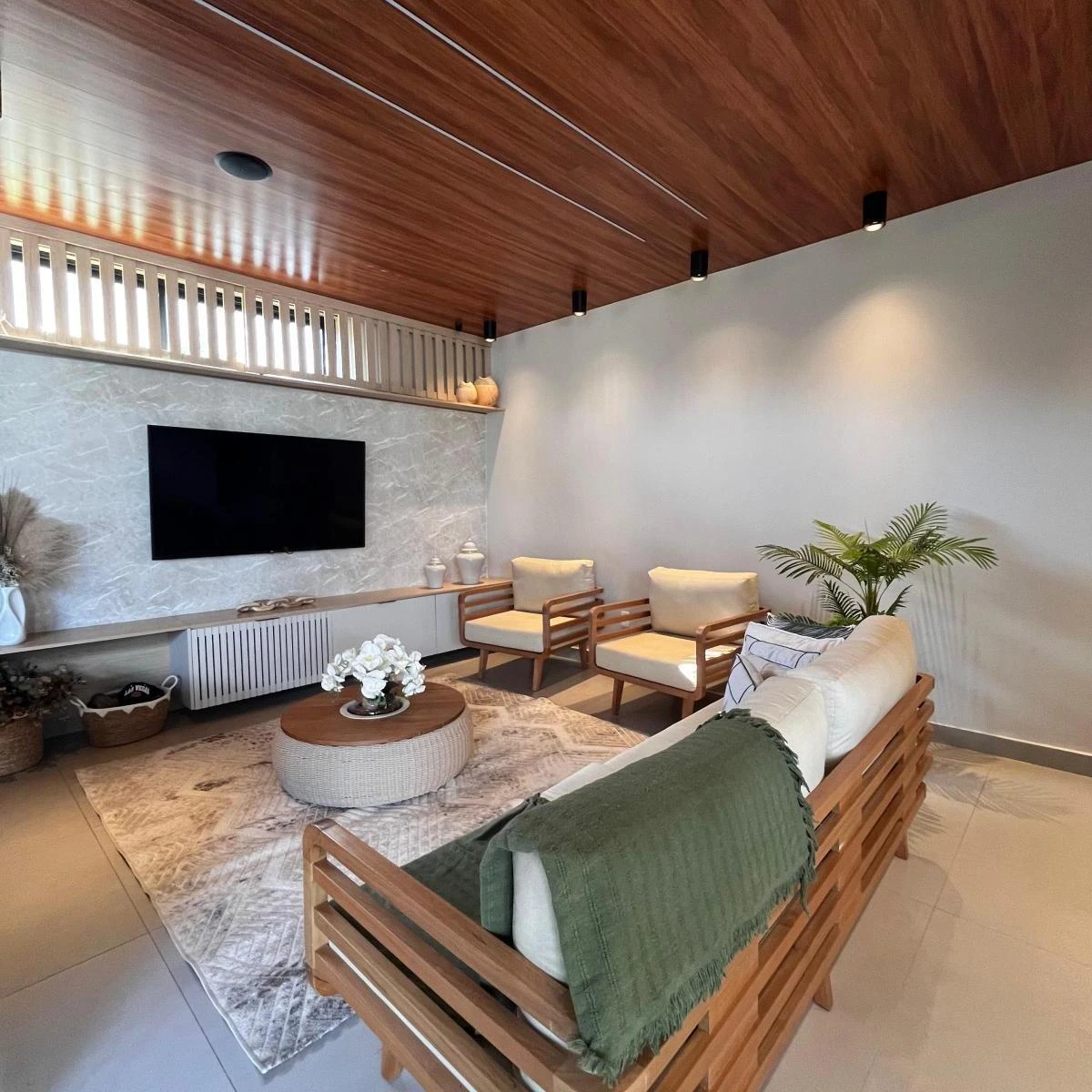 Casa de condomínio com 5 quartos e 536 m² de área — photo 17