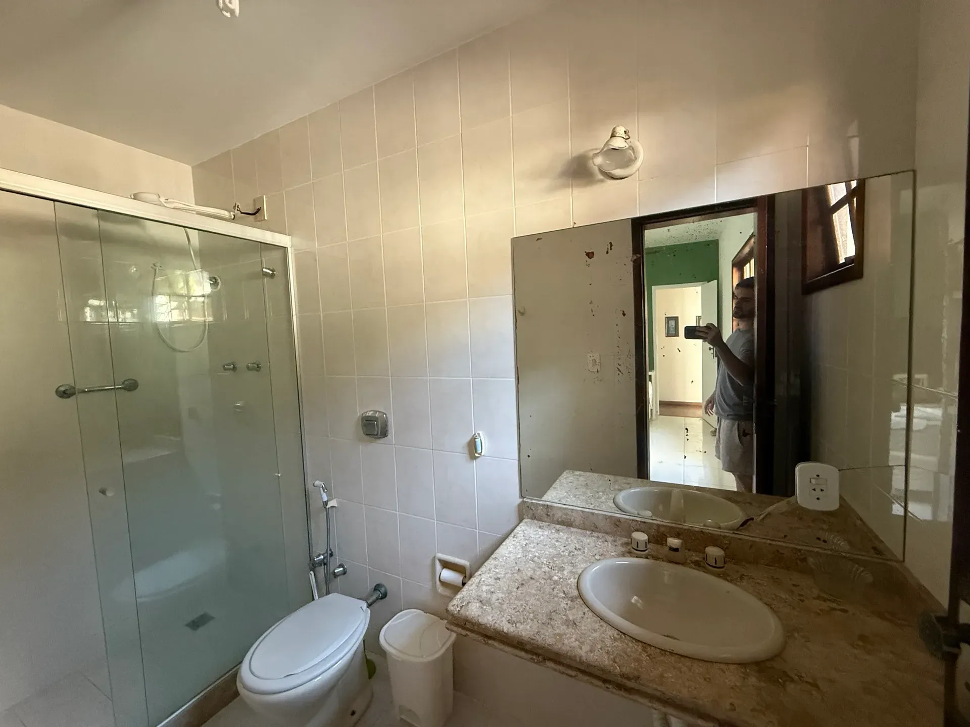 Furnished house, 350 m², with a glass-enclosed balcony — photo 26
