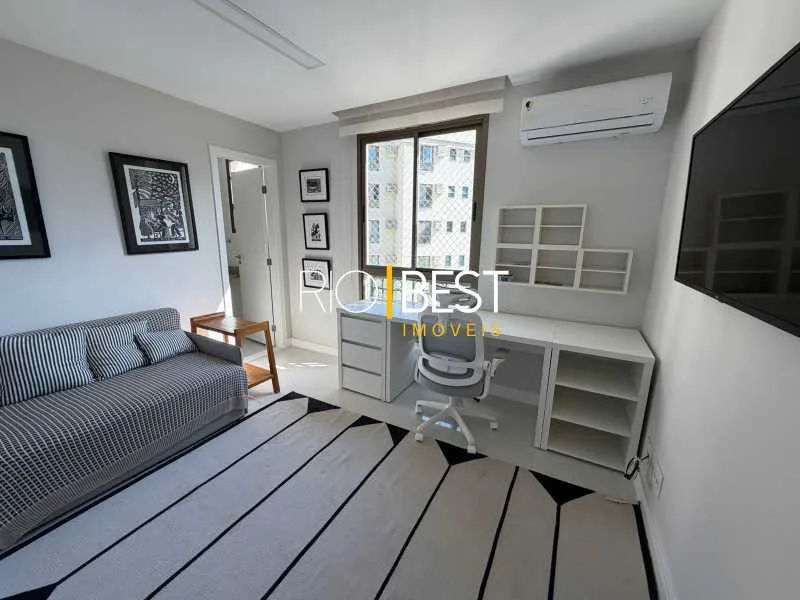 Apartment with 4 rooms and 3 modern suites — photo 10