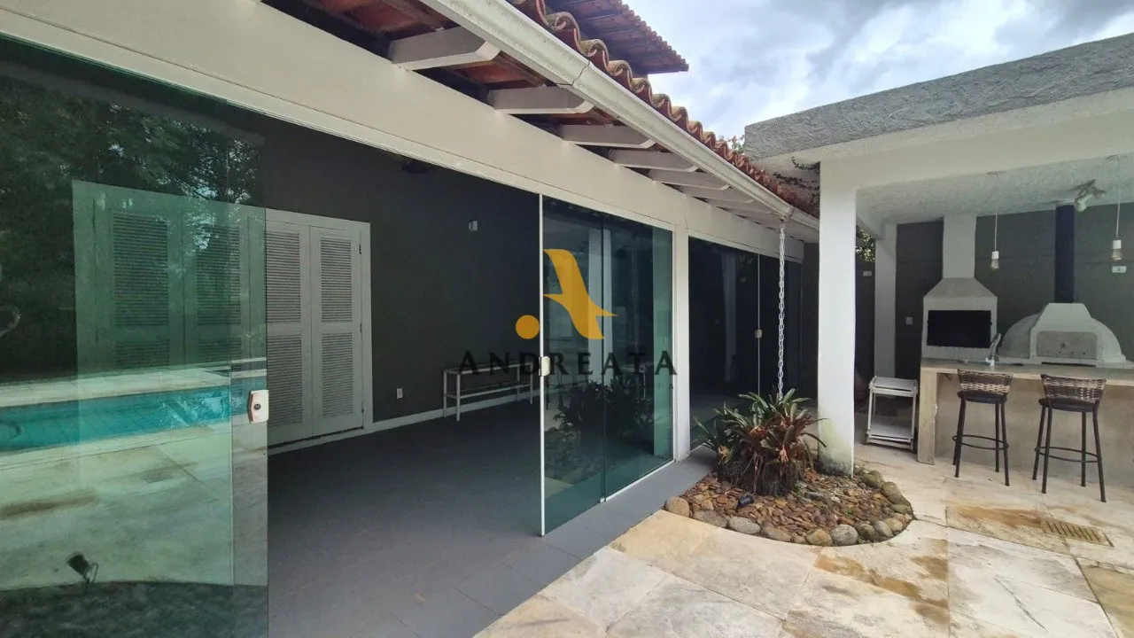 Unfurnished house with 5 bedrooms and 647 m² balcony — photo 15