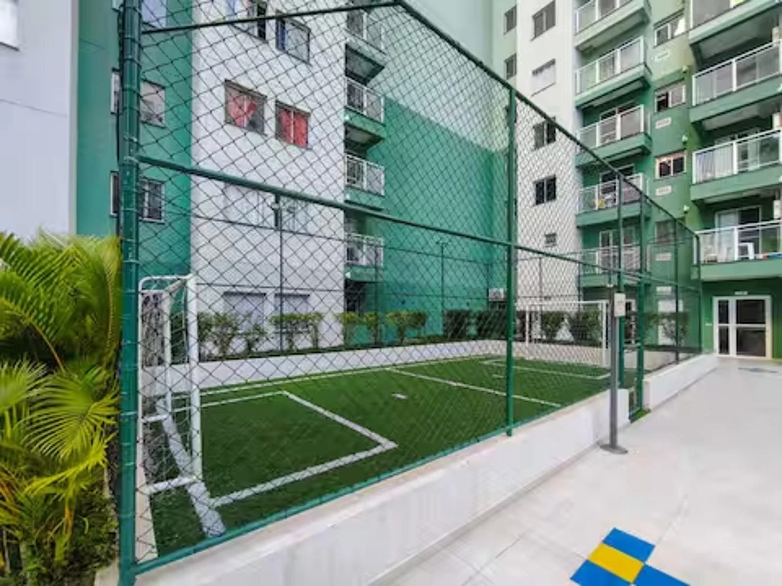 Меблированная квартира с 2 спальнями и кухней на газе — photo 35