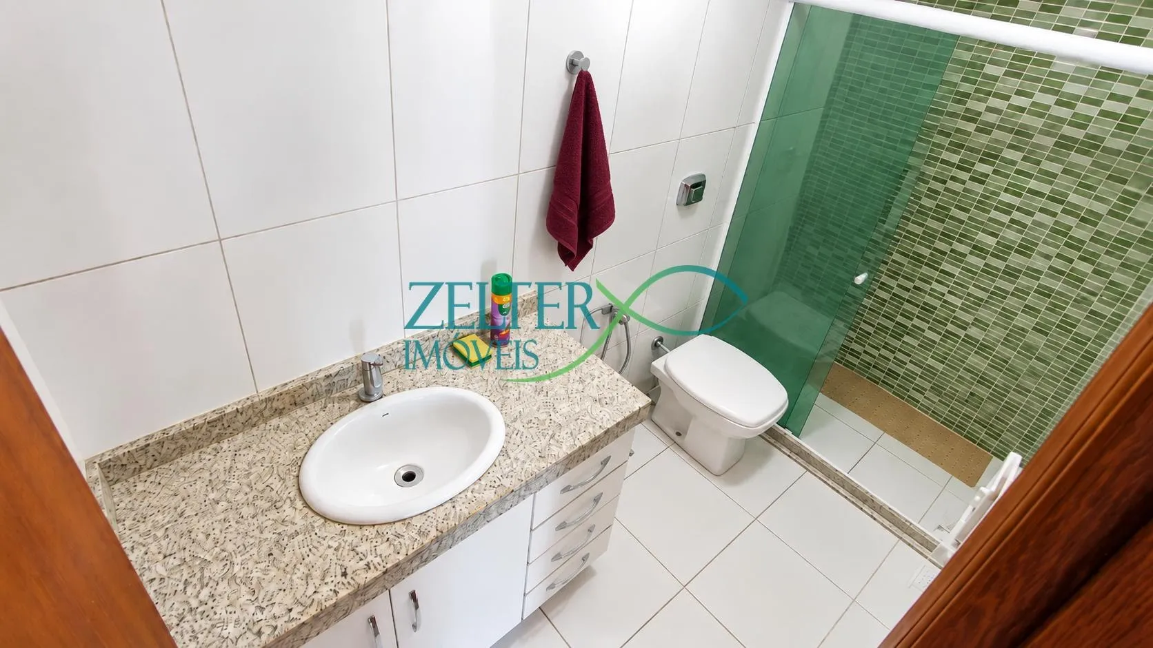 Квартира з 2 спальнями, у будинку є басейн — photo 16