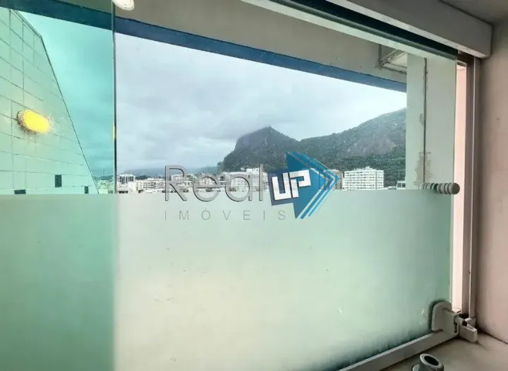 Mountain view in a 2-bedroom apartment, 110 m² — photo 12