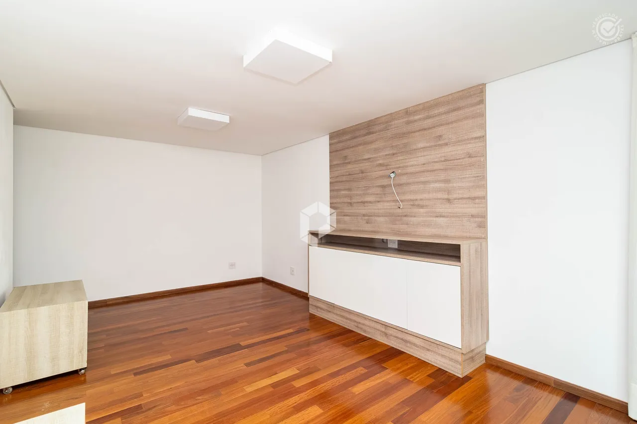 3 en-suite bedroom apartment with 3 parking spots 426 m² — photo 10