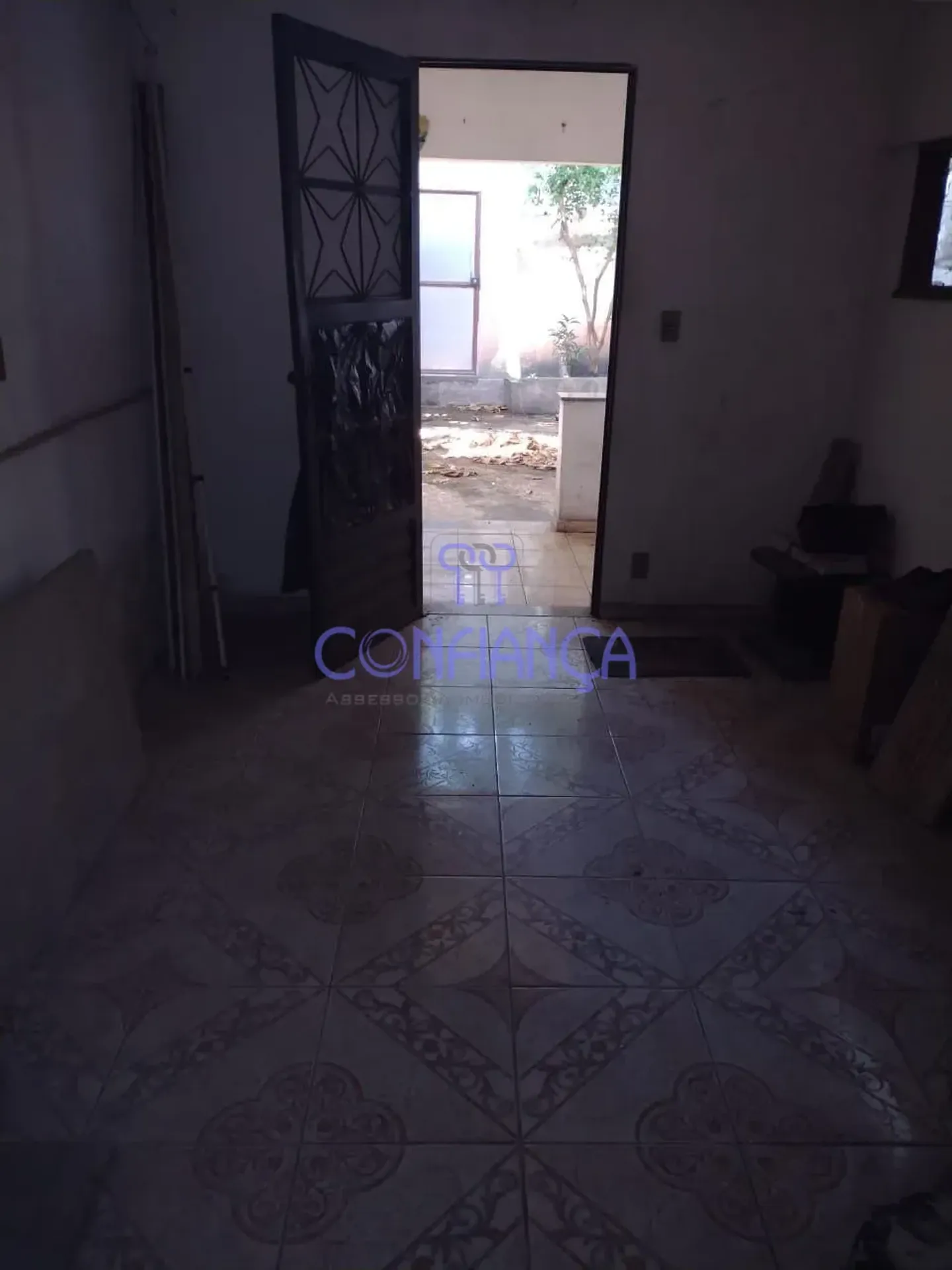 Casa mobiliada com cozinha e fogão a gás — photo 37