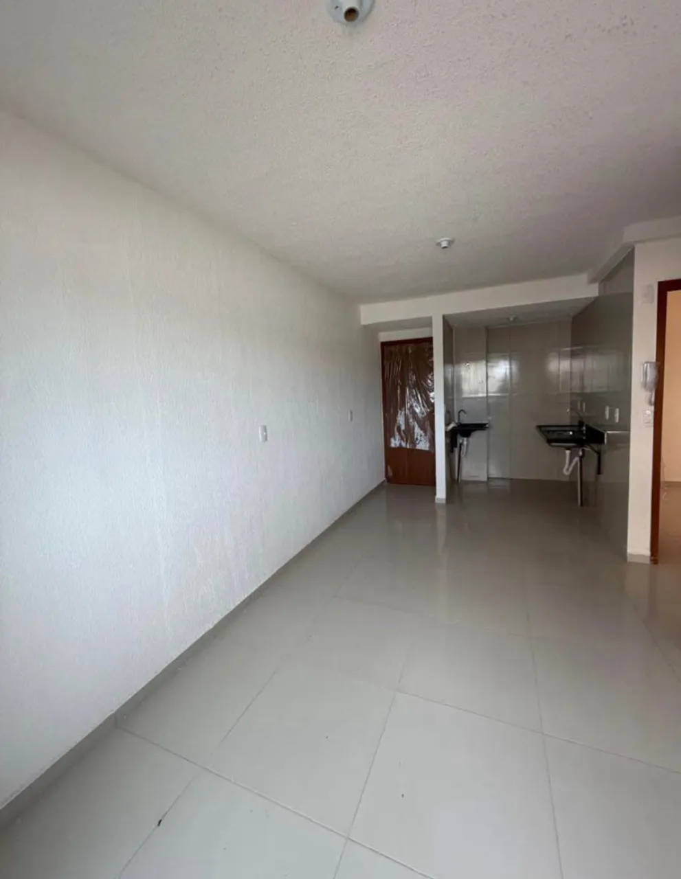2-bedroom apartment with a separate kitchen — photo 4