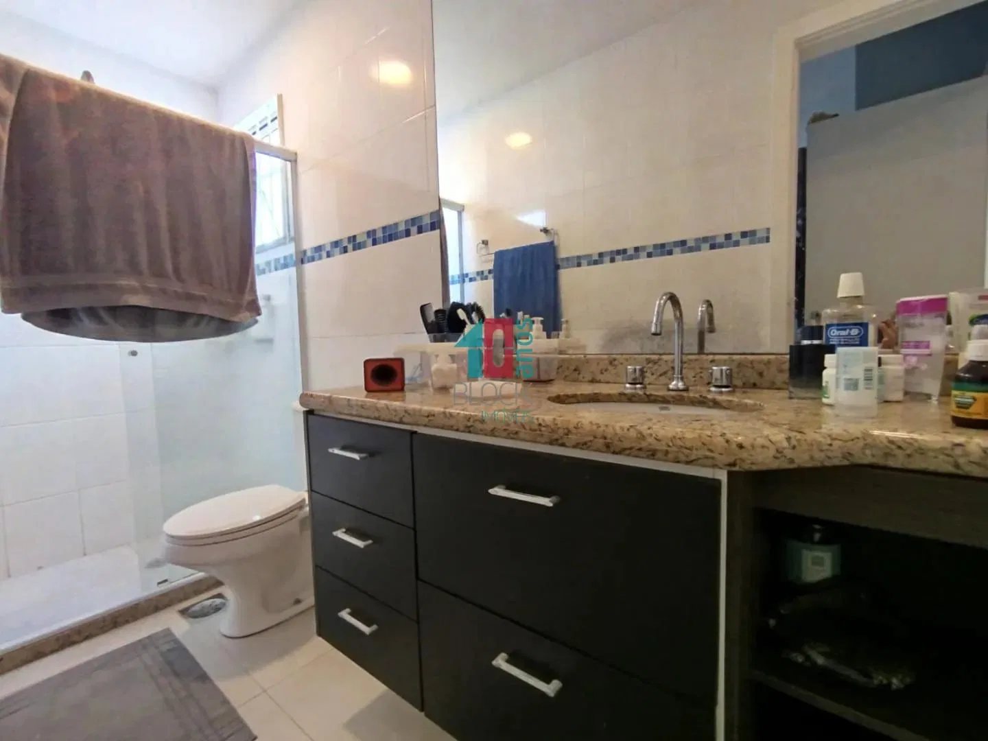 Furnished 361 m² apartment with 4 en-suite bedrooms — photo 4
