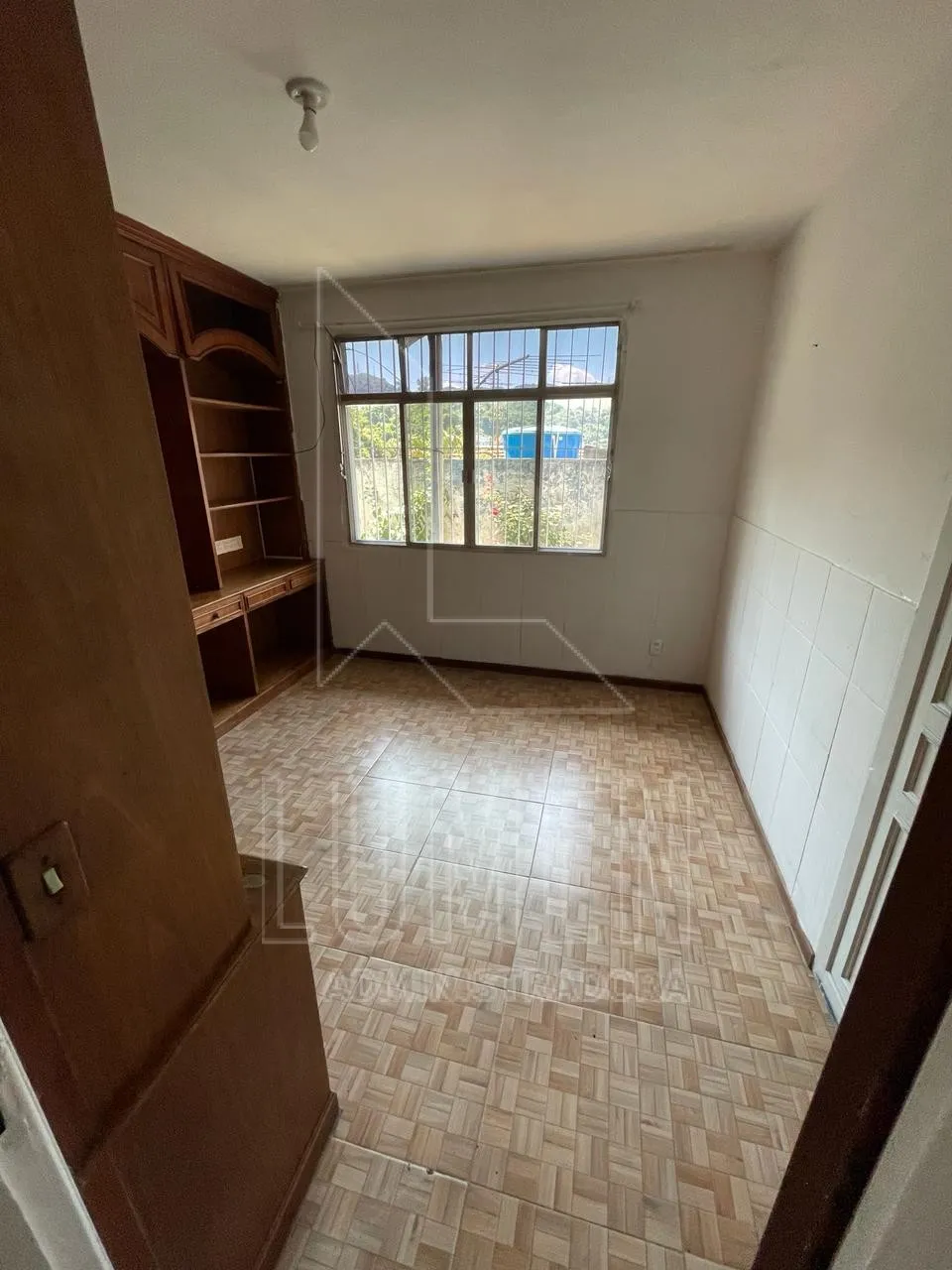 Rental house with 4 bedrooms and 2 bathrooms, 2 parking — photo 2