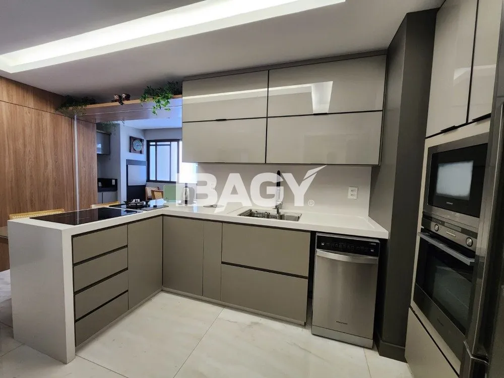 Furnished 3-bedroom apartment with integrated kitchen — photo 2