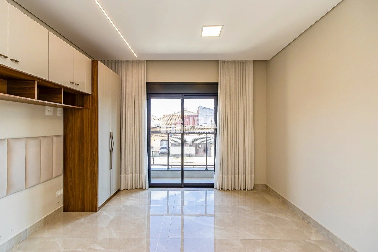 Casa de 125 m² con balcón gourmet y bañera — photo 11