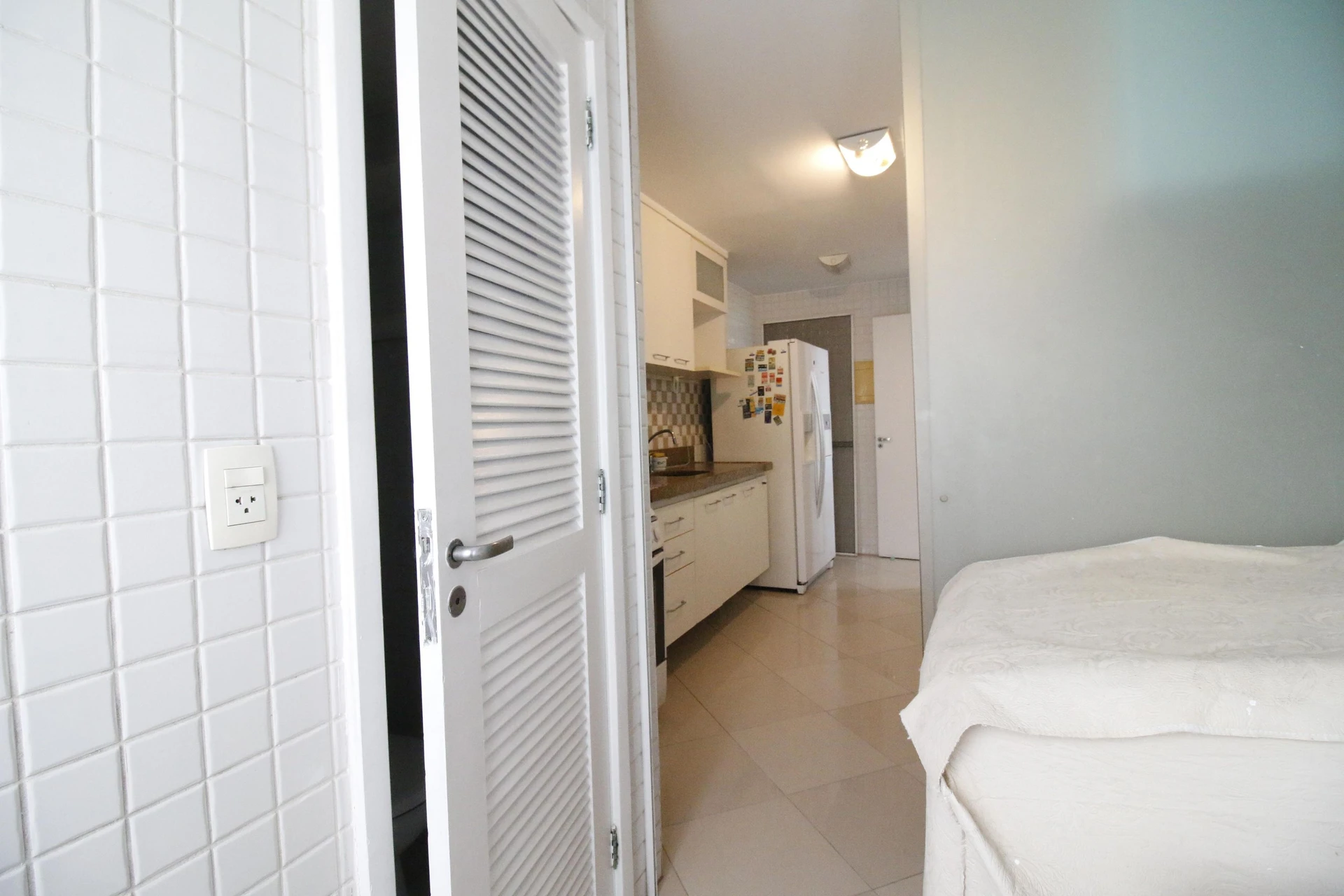 Робоче місце та 3 спальні: квартира 102 м² — photo 31