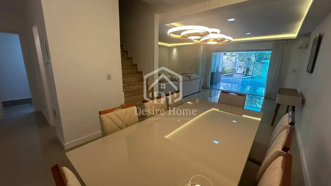 House with 4 bedrooms and an open-plan kitchen — photo 19