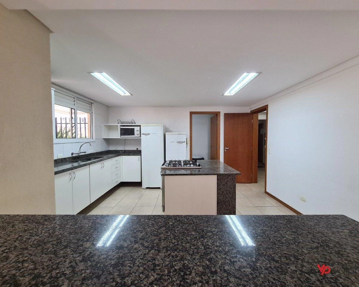 Furnished apartment, 39 m², with a grill on the balcony — photo 32